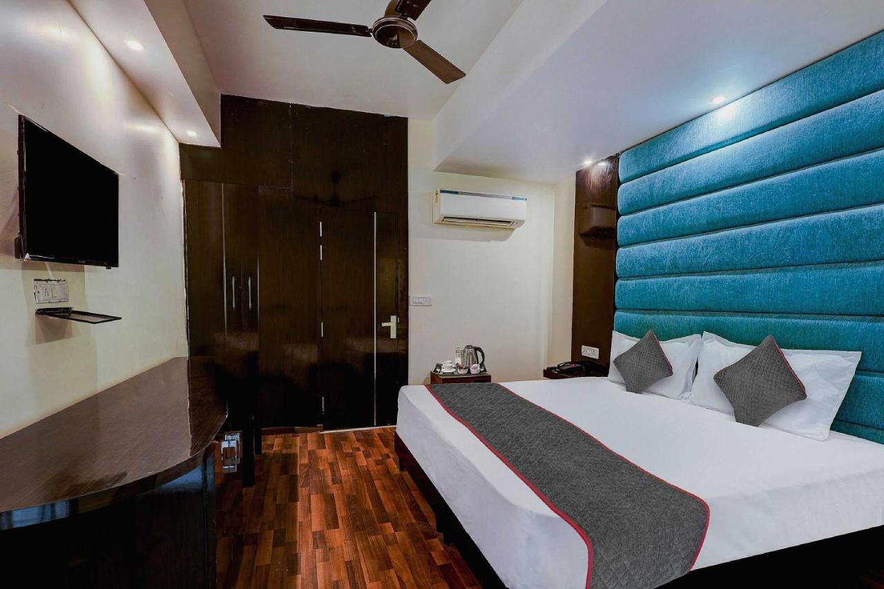 Townhouse Golden King Hotel New Delhi Eksteriør billede